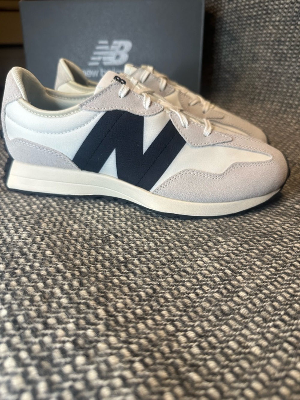 🆕 New Balance 327 Shoes - Picture 6 of 9